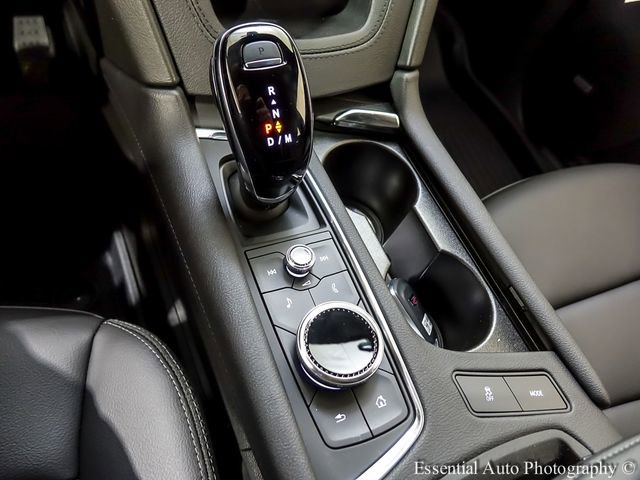 New 2026 Cadillac XT5 Luxury w/ LPO, Floor Liner Package AWD/4WD image 16