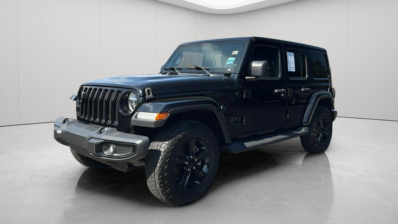Used 2021 Jeep Wrangler Unlimited Sahara AWD/4WD image 10