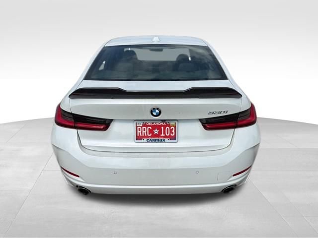 Used 2023 BMW 330i Sedan RWD image 4