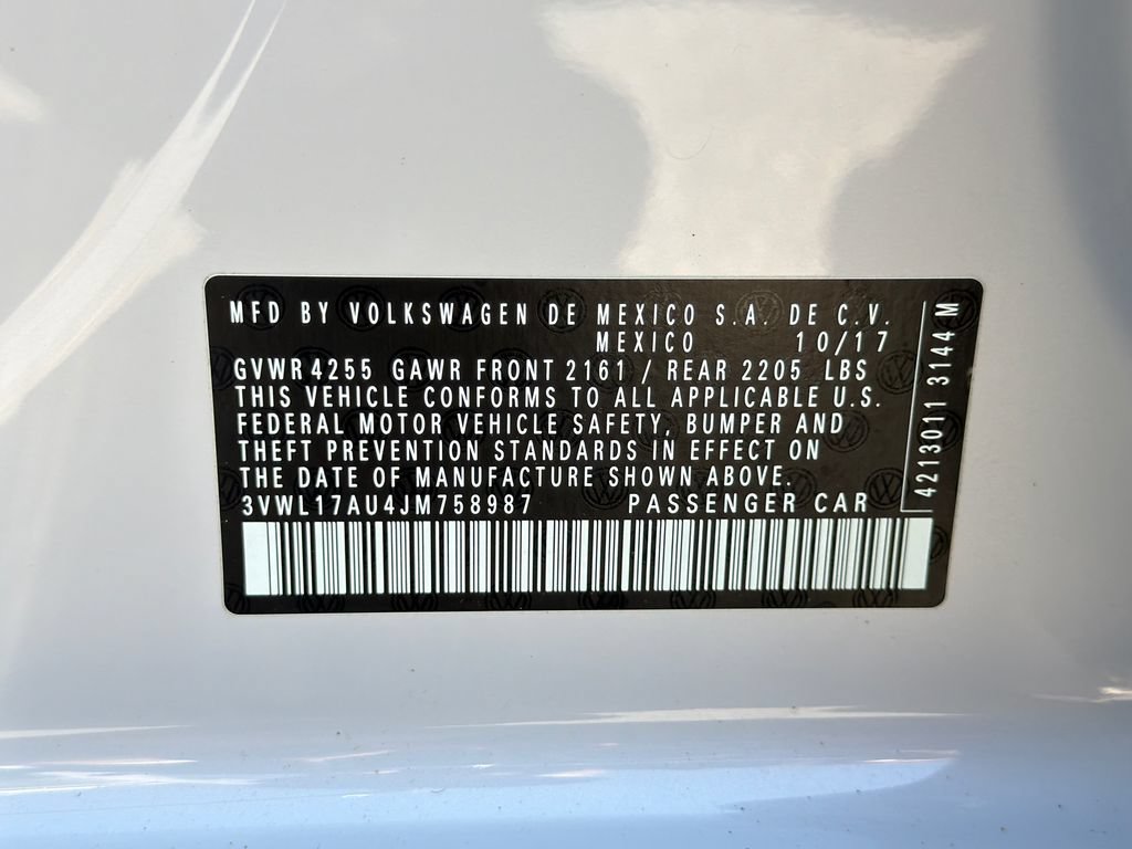 Used 2018 Volkswagen Golf SEL FWD image 31