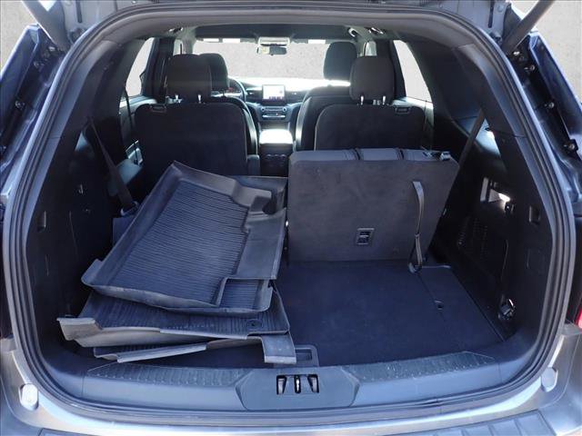 Used 2020 Ford Explorer XLT AWD/4WD image 8