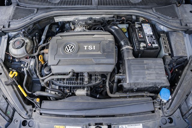 Used 2019 Volkswagen Jetta GLI Autobahn image 17