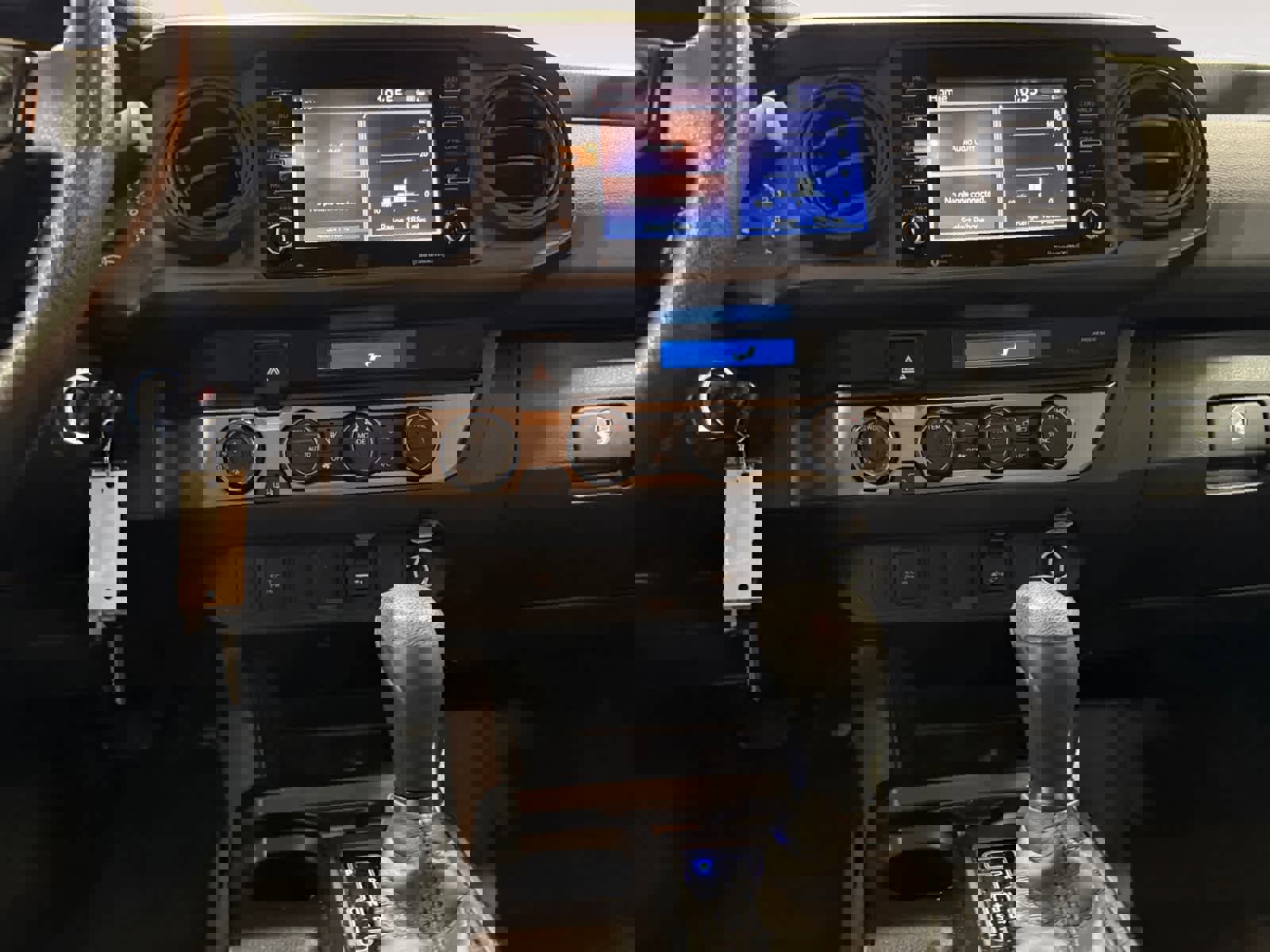 Used 2021 Toyota Tacoma SR image 15