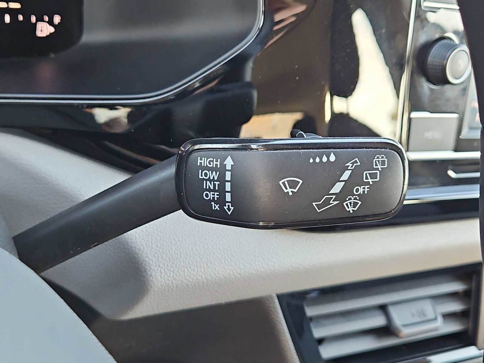 Used 2023 Volkswagen Taos S w/ Driver Assistance Package image 24