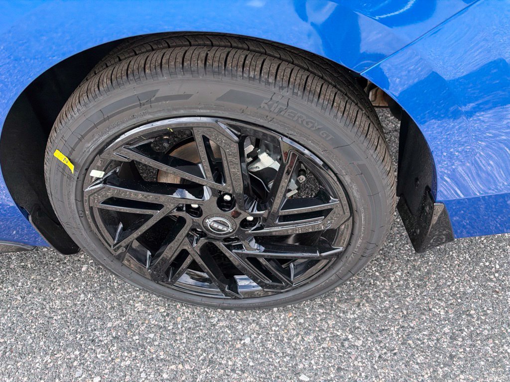 New 2027 Nissan Sentra SR w/ SR Premium Package FWD image 19