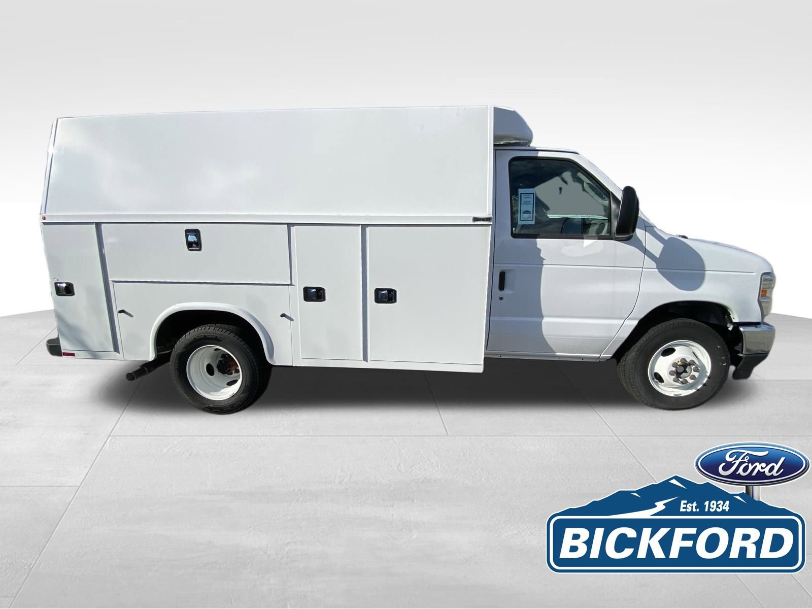 New 2025 Ford E-350 and Econoline 350 Super Duty w/ Power Equipment Group image 4