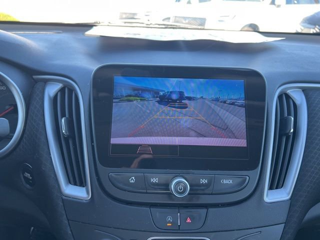 Used 2023 Chevrolet Malibu LT image 16