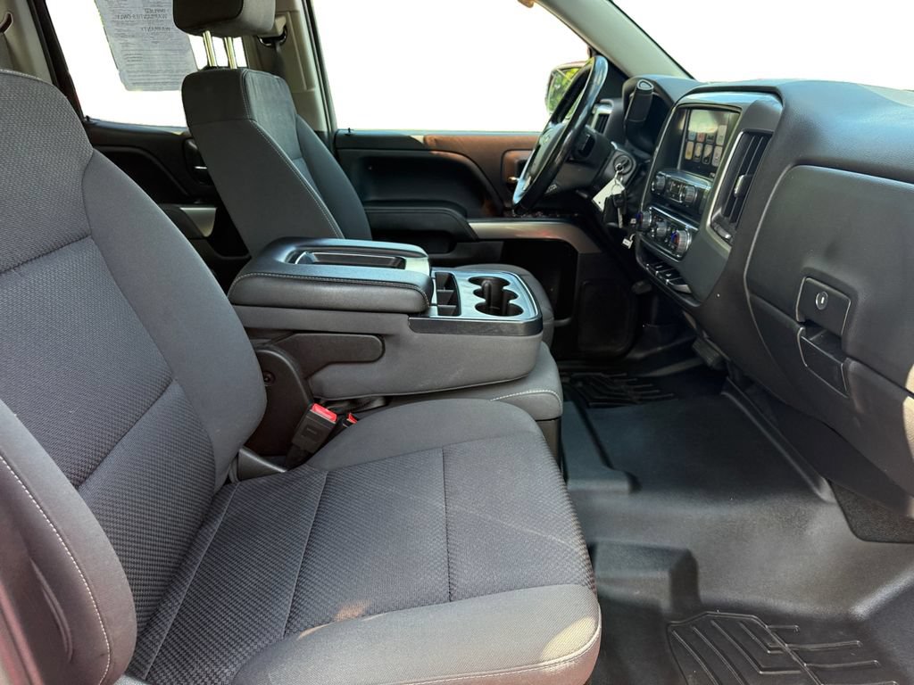 Used 2018 Chevrolet Silverado 1500 LT w/ All Star Edition AWD/4WD image 14