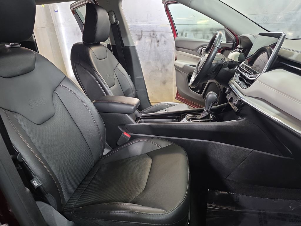 Used 2022 Jeep Compass Limited image 10