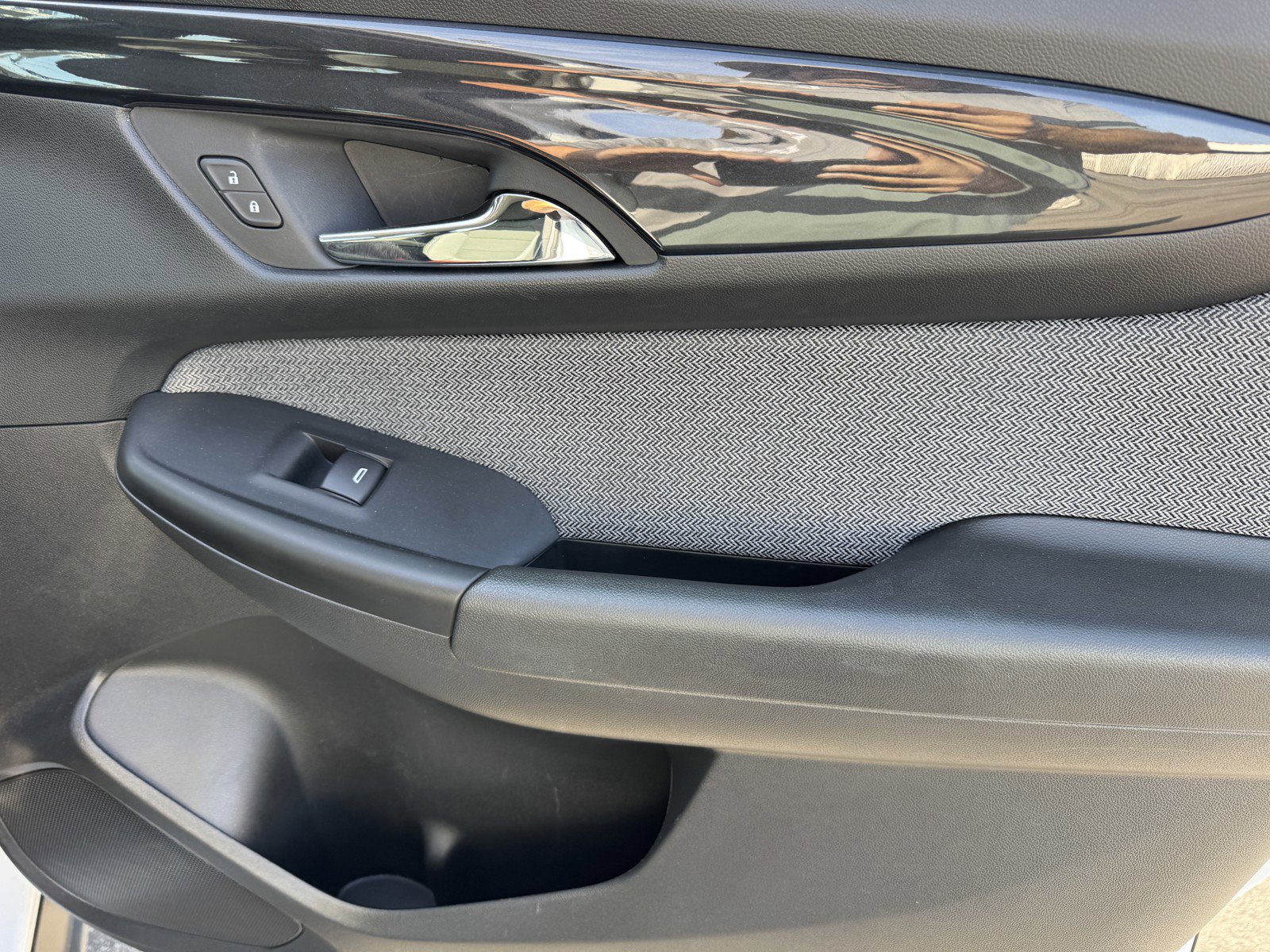 Certified 2025 Chevrolet TrailBlazer LS image 9