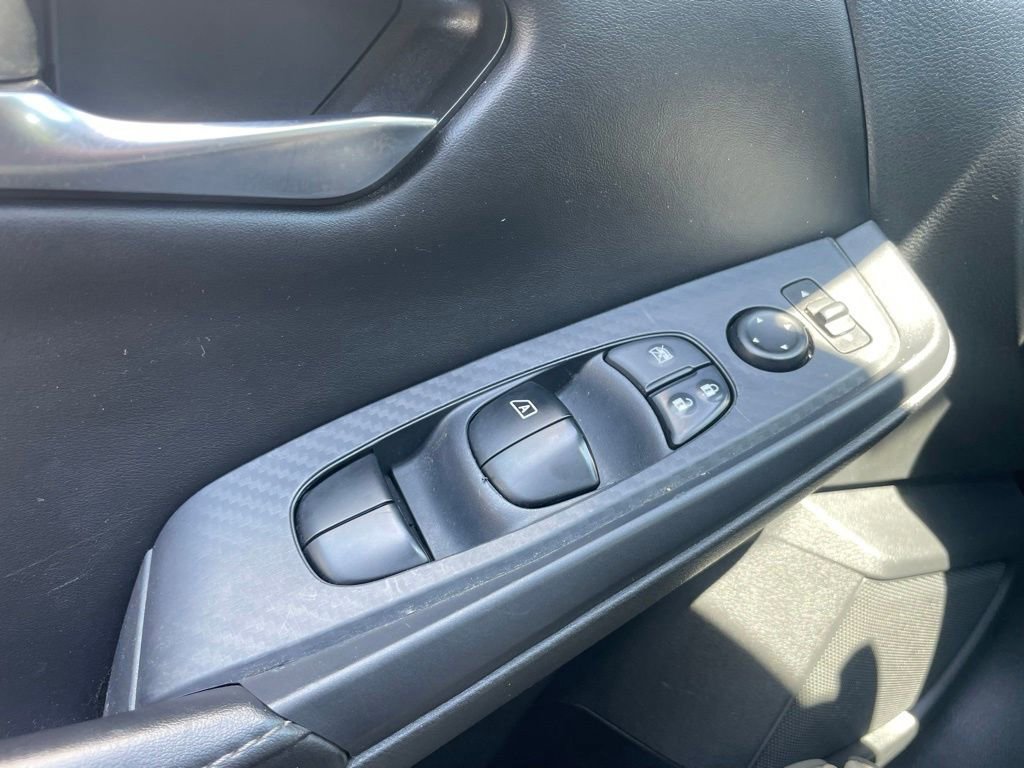 Used 2020 Nissan Sentra S FWD image 21