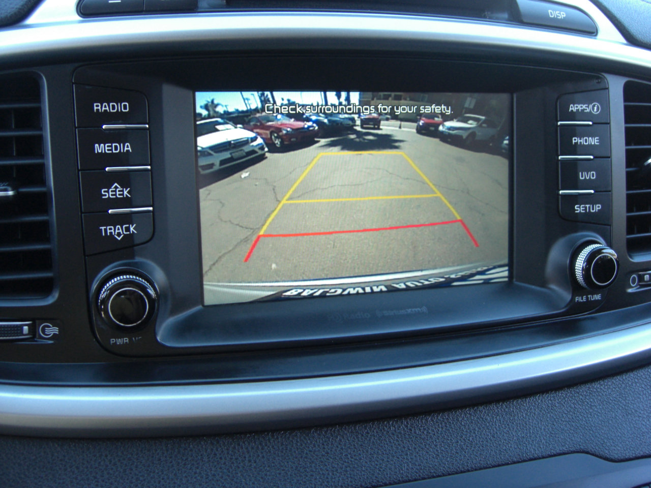 Used 2017 Kia Sorento LX w/ LX Convenience Package image 19