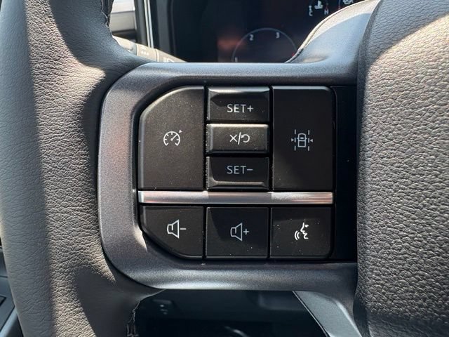 New 2026 Ford F550 4x4 Crew Cab image 21