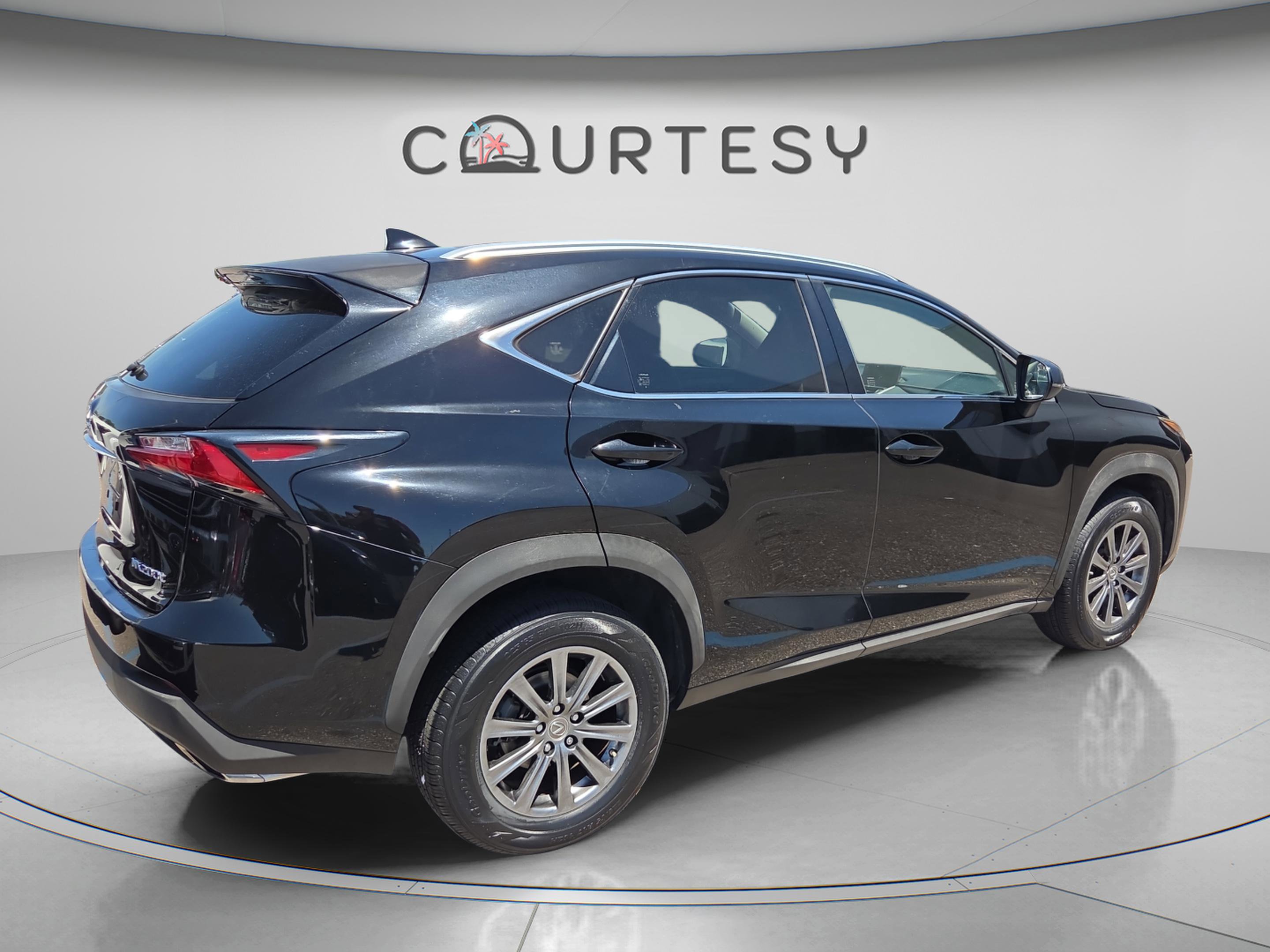 Used 2016 Lexus NX 200t FWD image 2