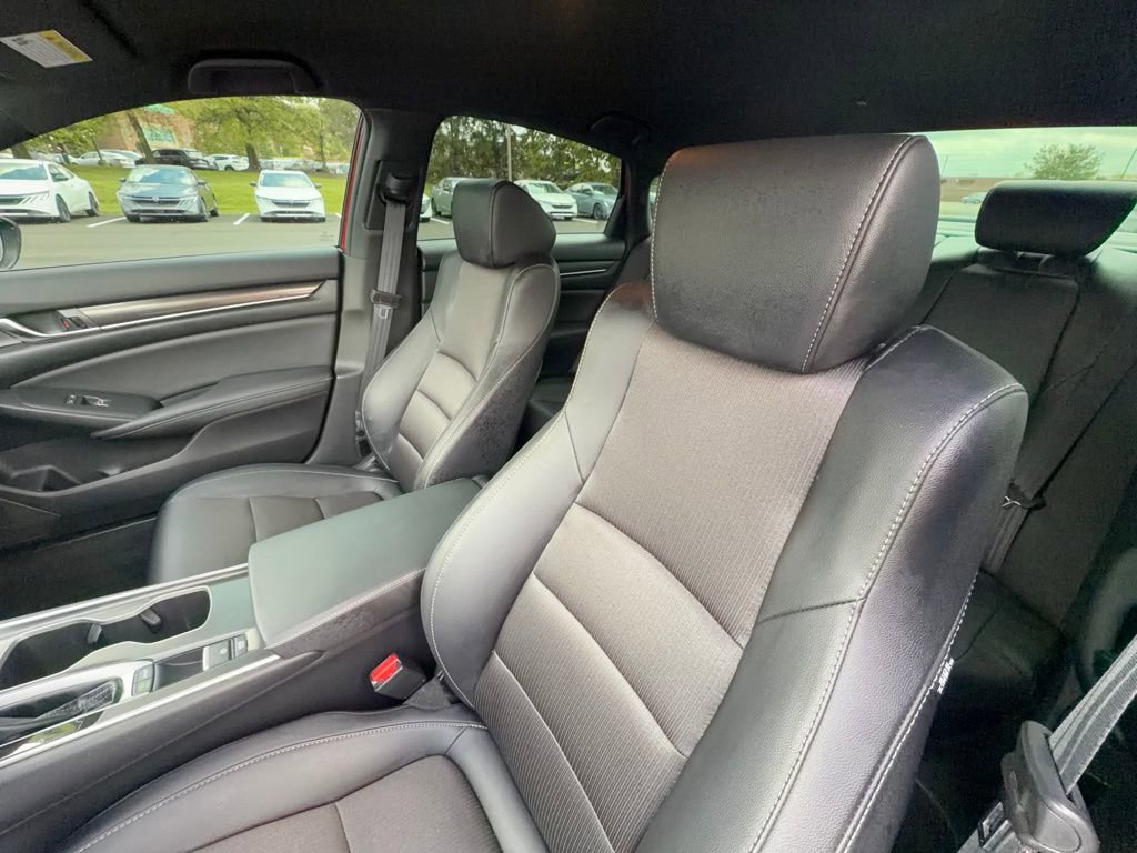 Used 2020 Honda Accord Sport image 7