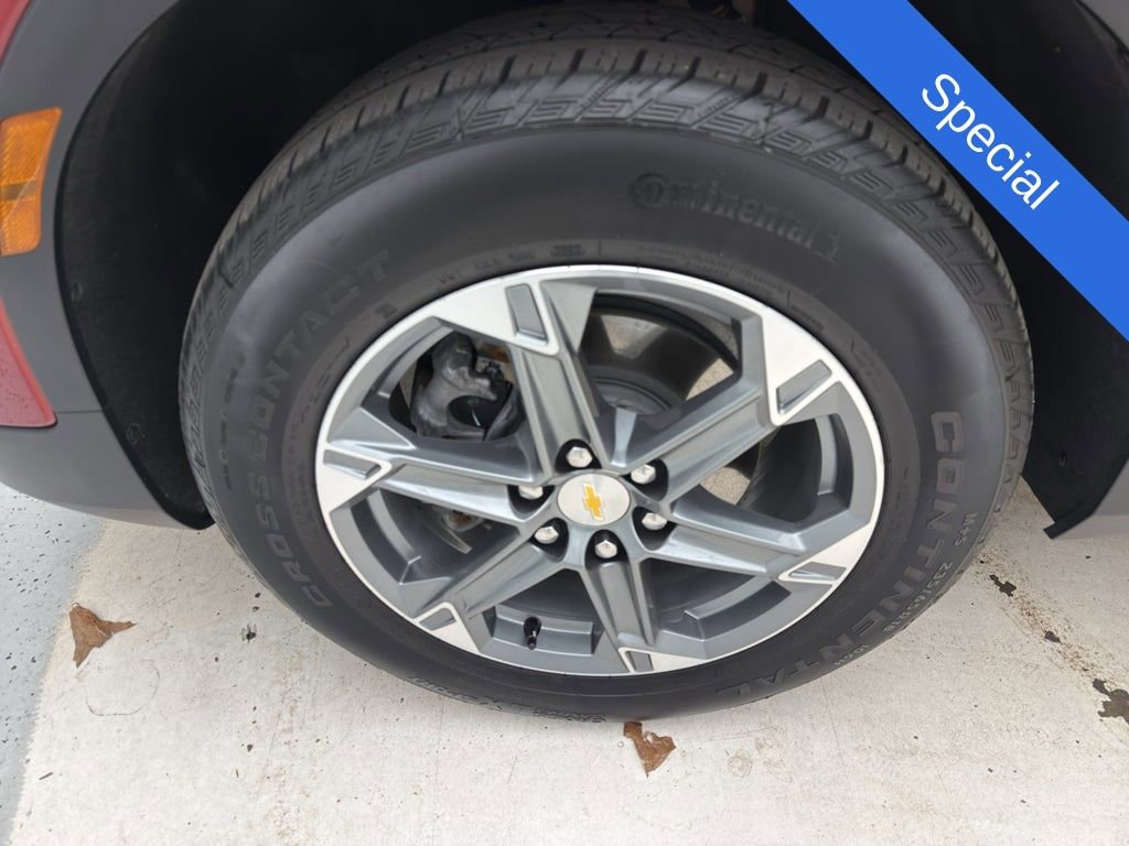 Used 2024 Chevrolet Blazer LT w/ Convenience Package image 4