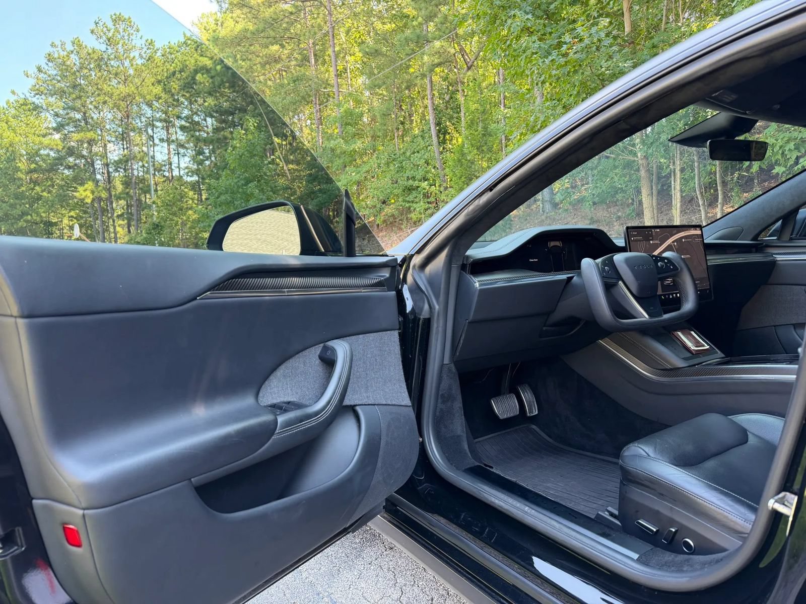 Used 2022 Tesla Model S Plaid AWD/4WD image 10