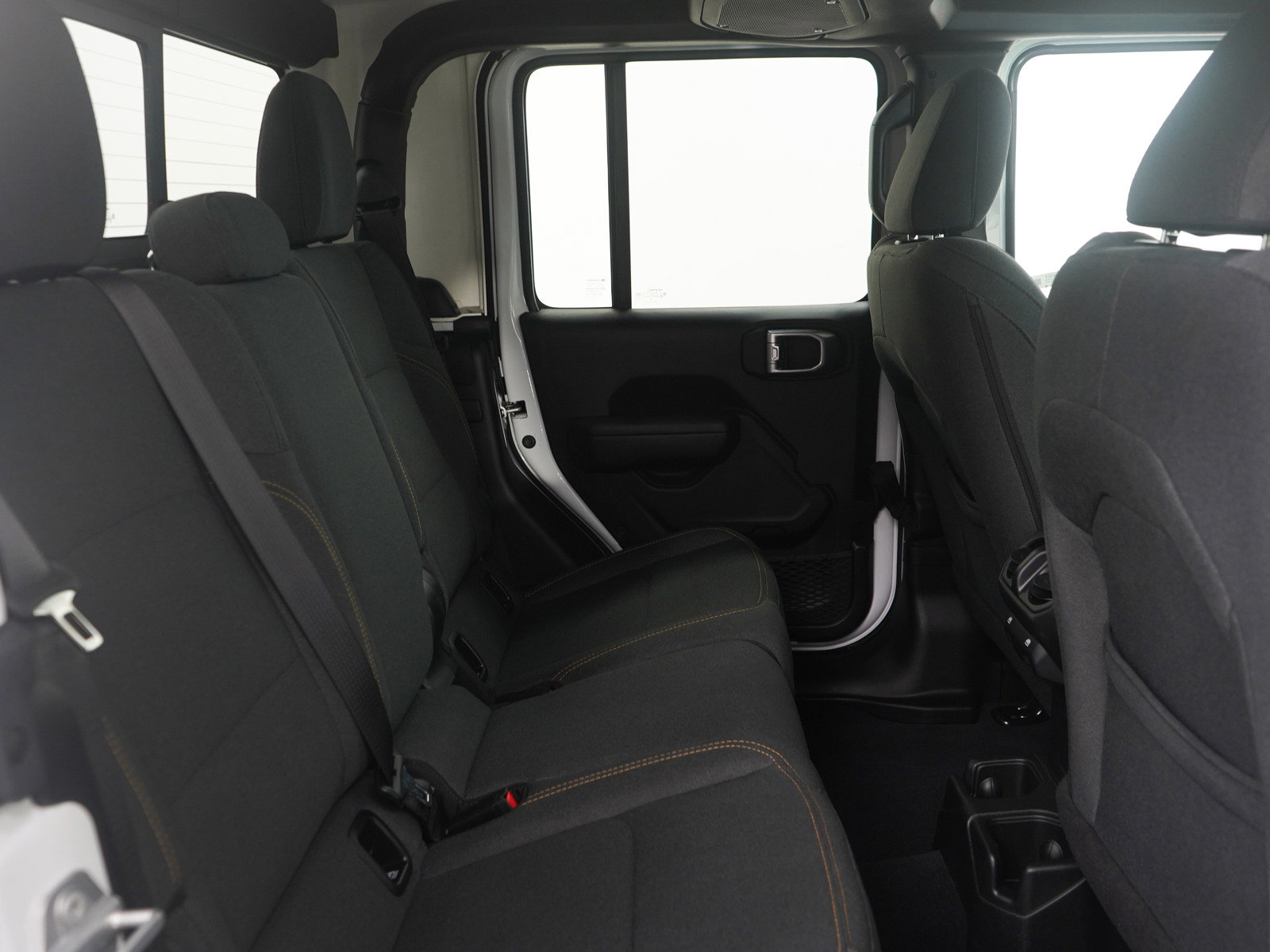 Used 2025 Jeep Gladiator Sport image 12