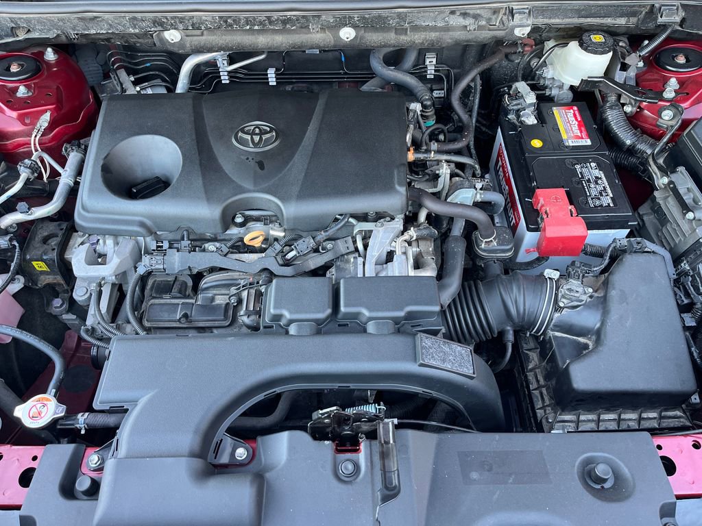 Certified 2021 Toyota RAV4 XLE image 25