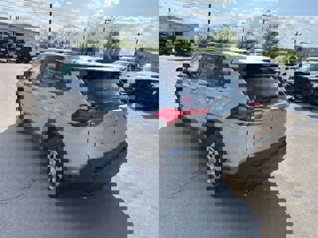 Used 2023 Toyota RAV4 LE image 18