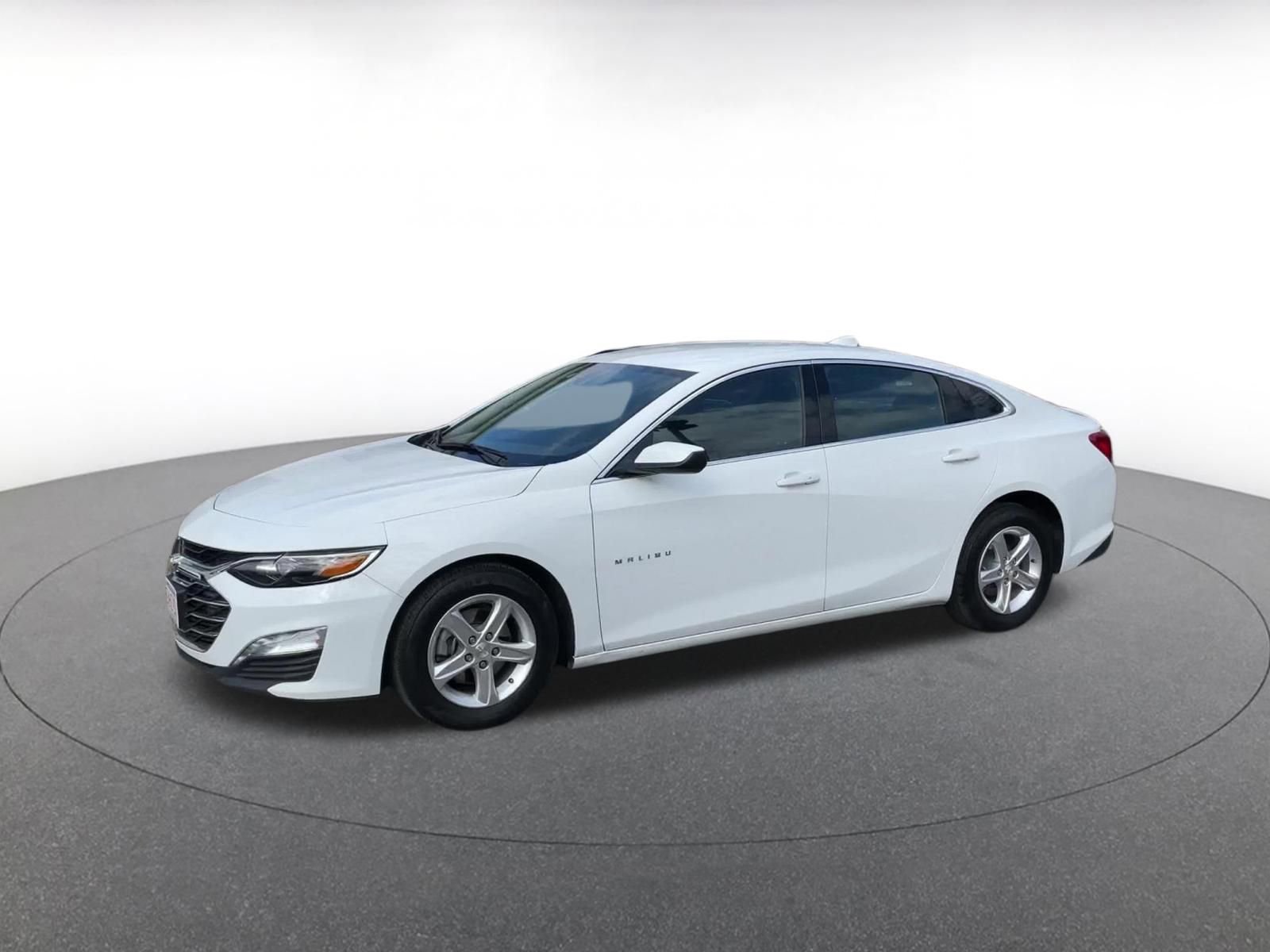 Used 2024 Chevrolet Malibu LT FWD image 7