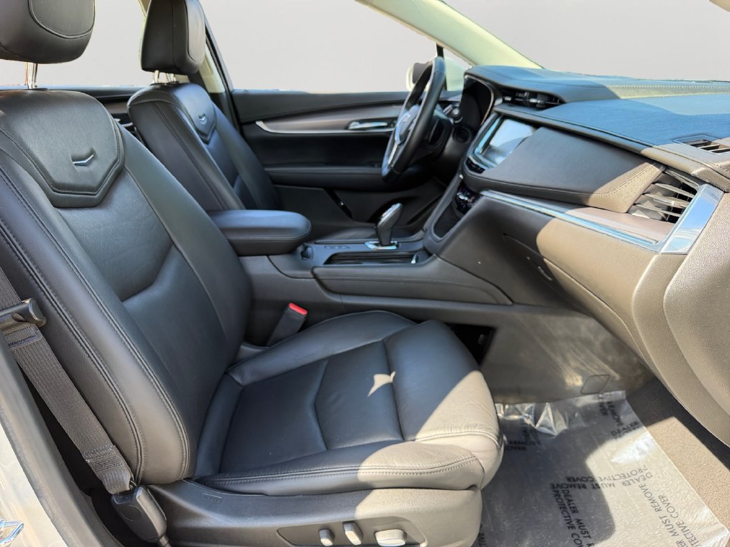 Used 2018 Cadillac XT5 Premium Luxury AWD/4WD image 7