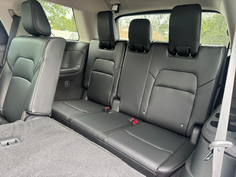 Used 2023 Nissan Pathfinder SL w/ Cargo Package AWD/4WD image 9