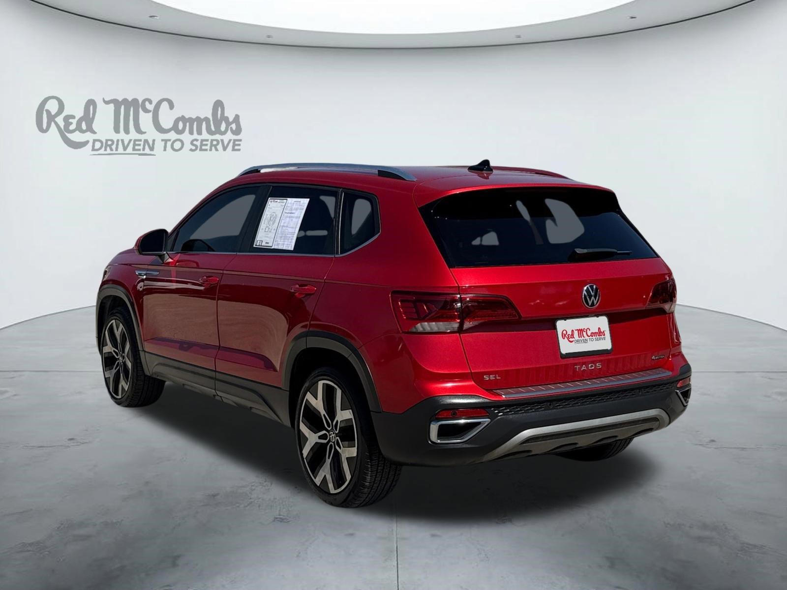 Used 2022 Volkswagen Taos SEL image 3