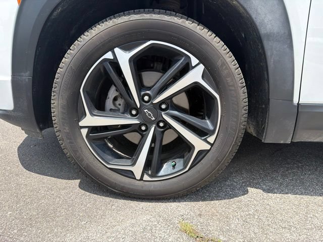 Used 2023 Chevrolet TrailBlazer RS w/ Convenience Package FWD image 10