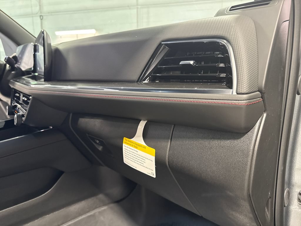 New 2026 Chevrolet Suburban RST w/ Comfort Package AWD/4WD image 35