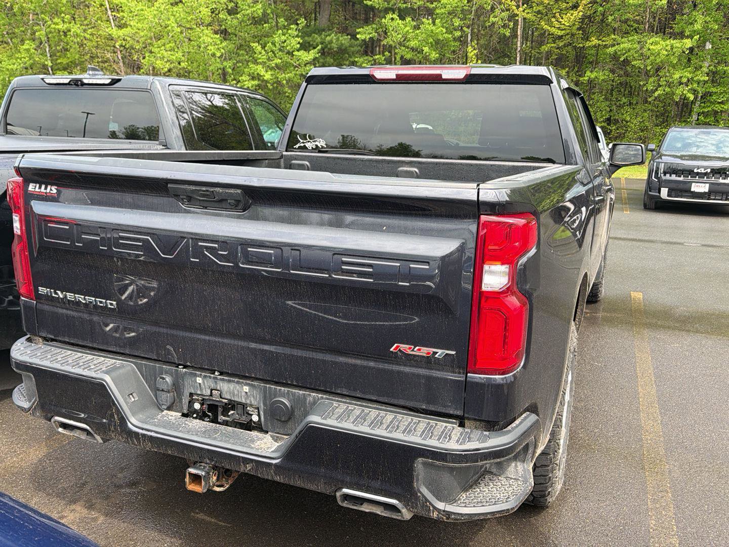Used 2023 Chevrolet Silverado 1500 RST w/ Z71 Off-Road Package AWD/4WD image 7