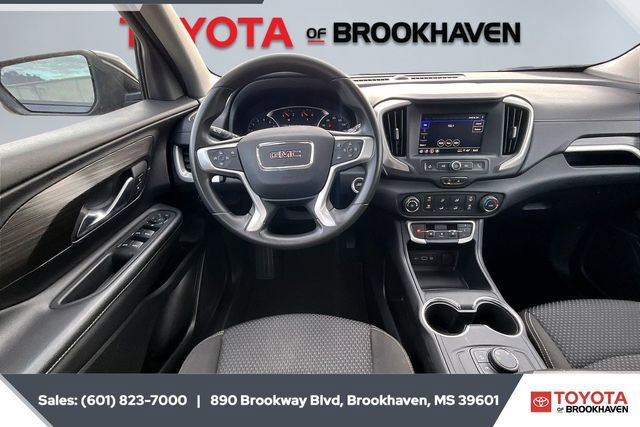 Used 2024 GMC Terrain SLE image 5