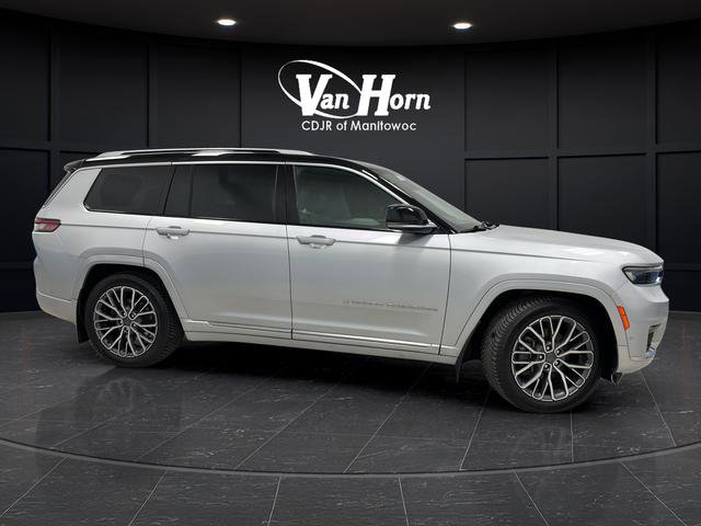 Used 2023 Jeep Grand Cherokee L Summit image 2