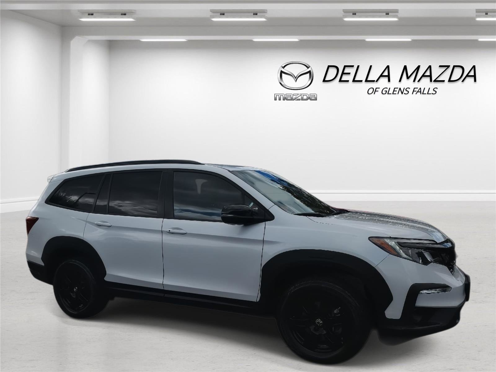 Used 2022 Honda Pilot TrailSport image 2