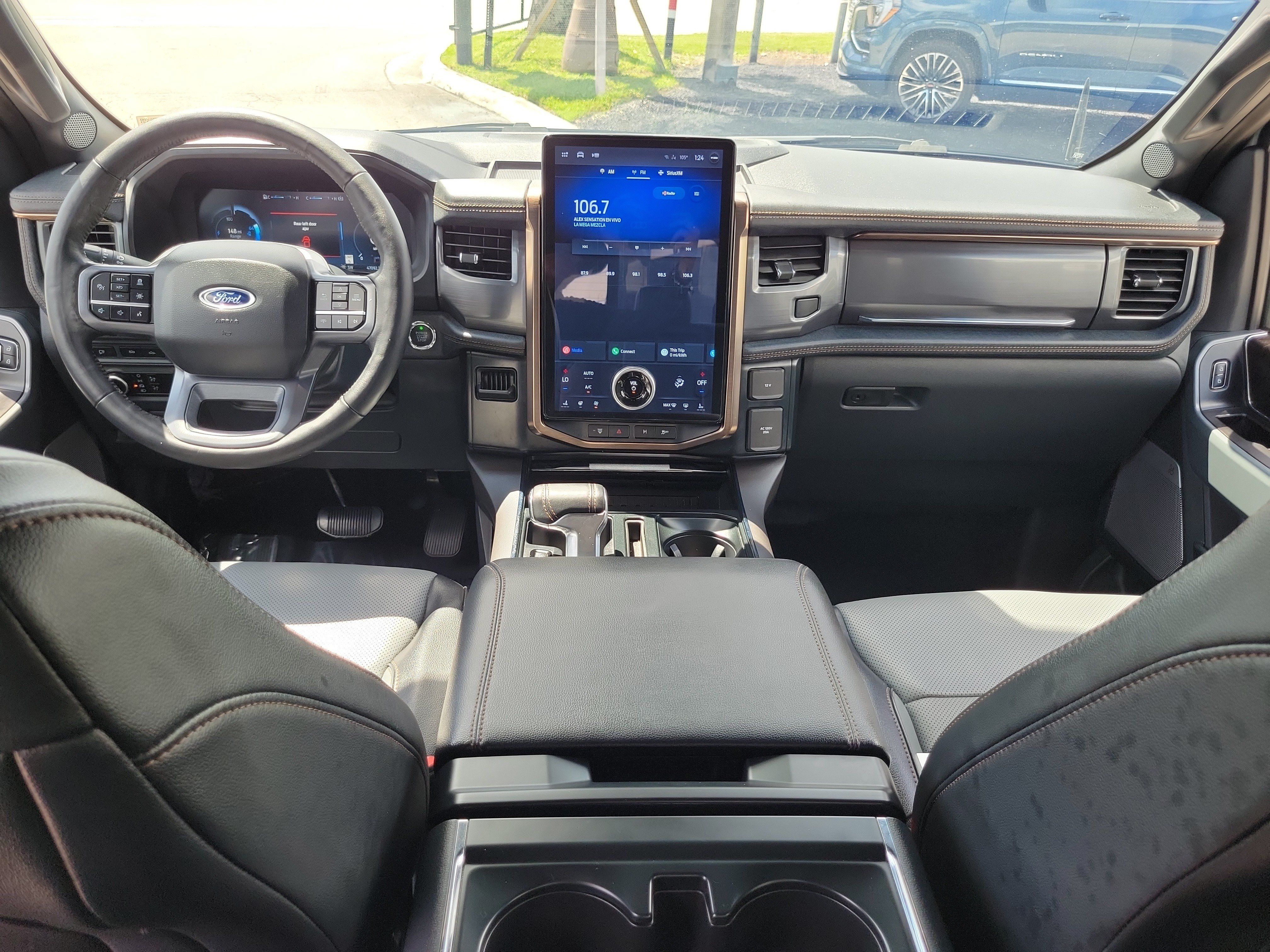 Used 2023 Ford F150 Lightning Lariat AWD/4WD image 16