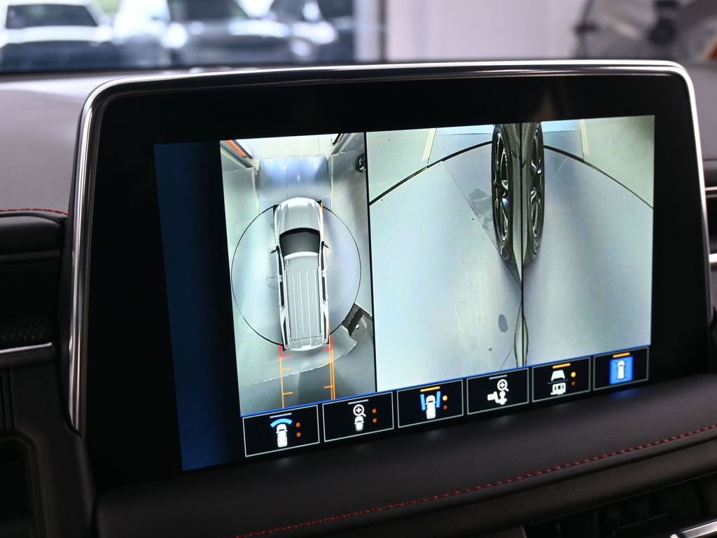 Used 2022 Chevrolet Tahoe RST w/ Luxury Package image 21