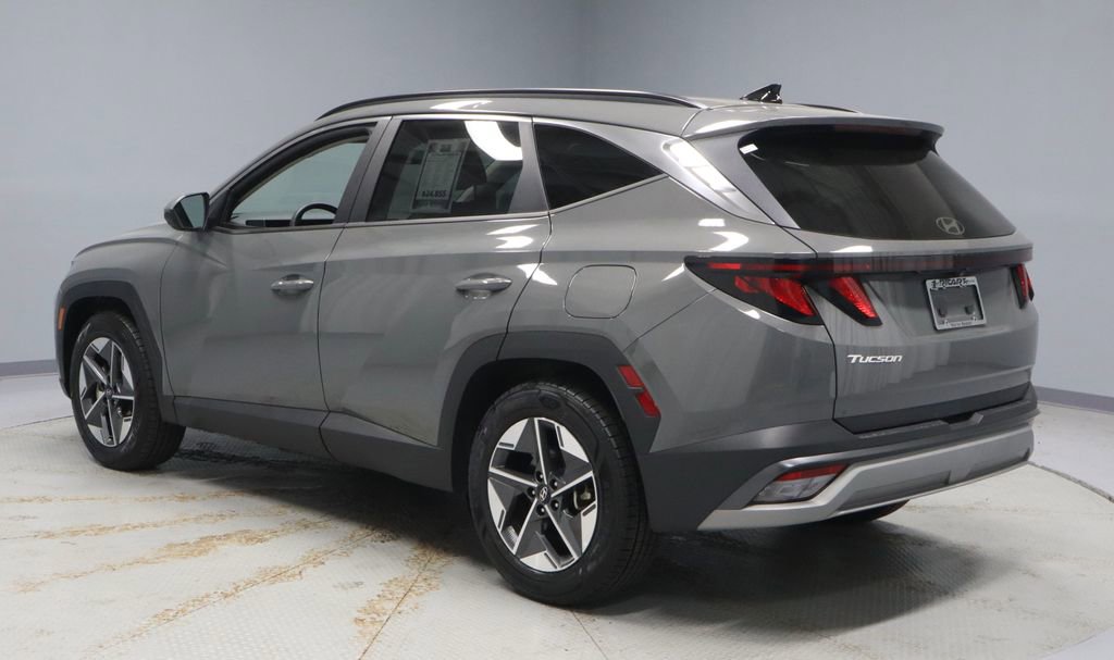 Used 2025 Hyundai Tucson SEL FWD image 8