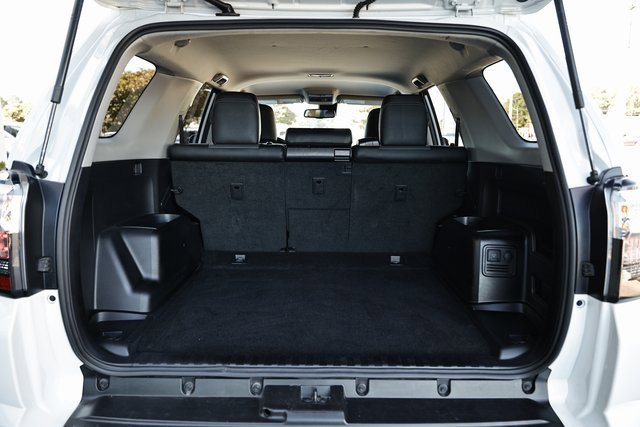 Used 2024 Toyota 4Runner SR5 Premium image 31