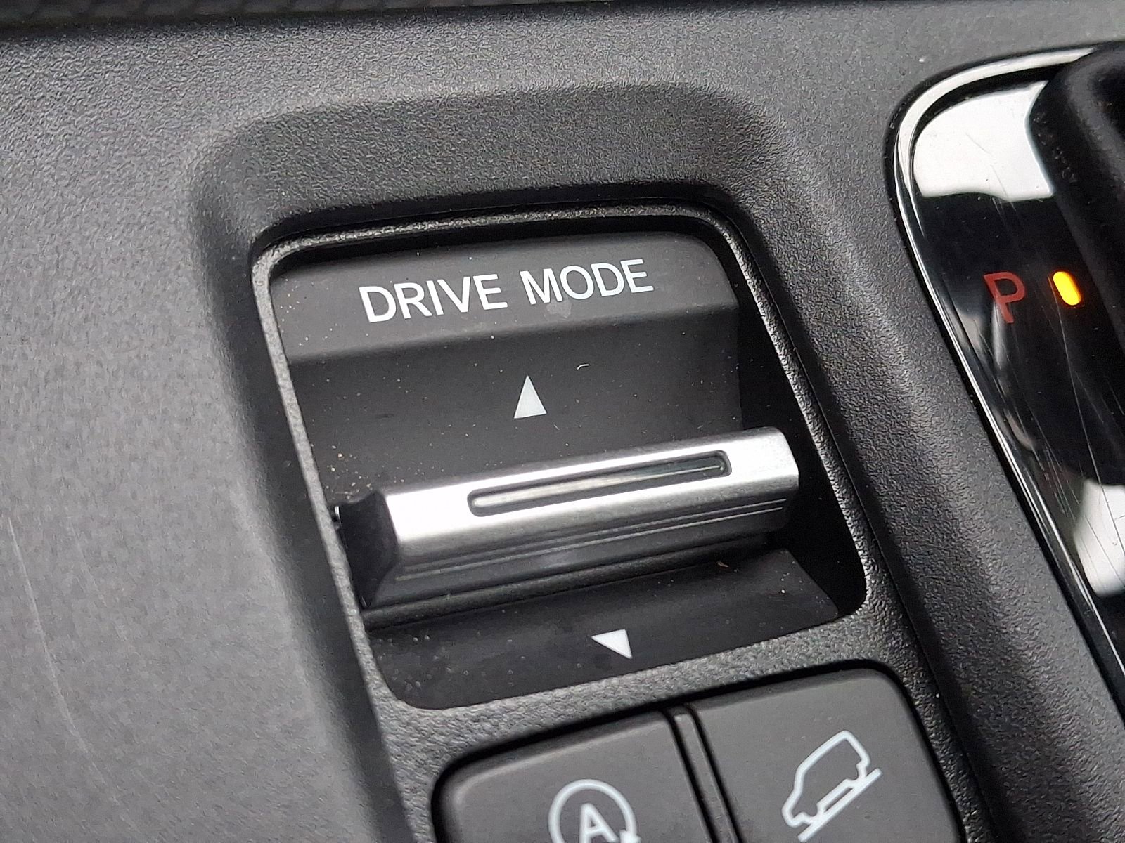 Used 2025 Honda CR-V EX-L image 26