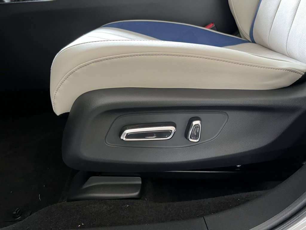 New 2025 Acura ADX A-Spec image 12