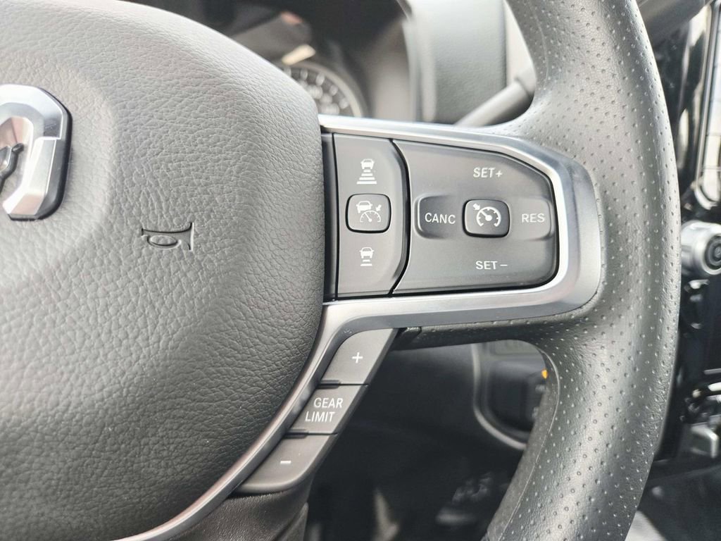 New 2026 RAM 3500 Tradesman AWD/4WD image 23