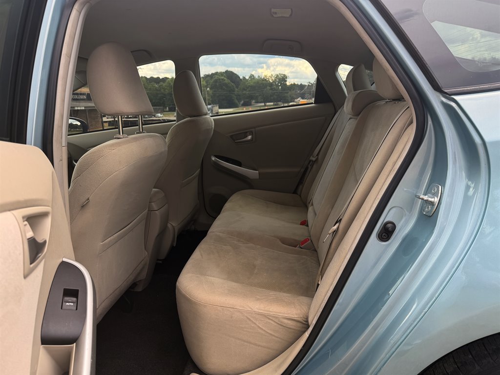 Used 2015 Toyota Prius Two FWD image 10