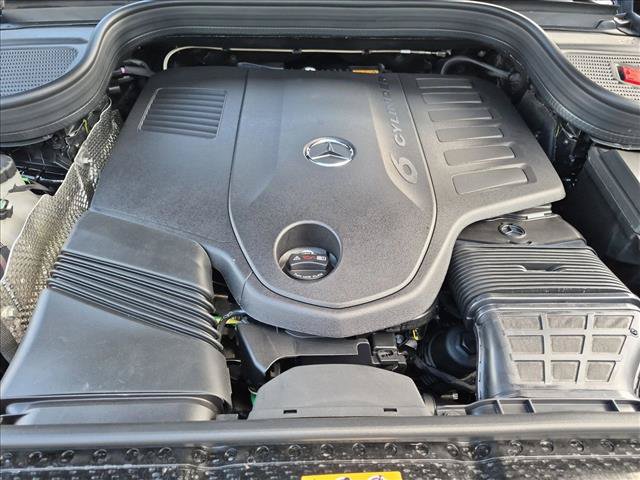 New 2026 Mercedes-Benz GLS 450 4MATIC image 15