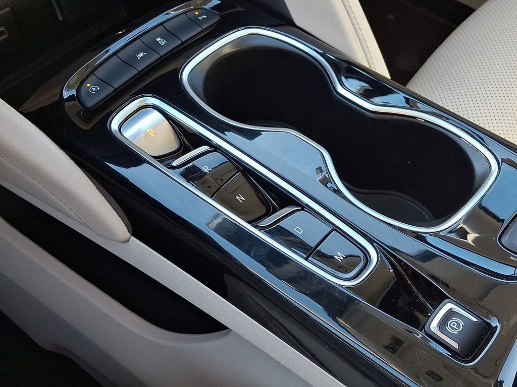 Used 2023 Buick Envision Essence image 14