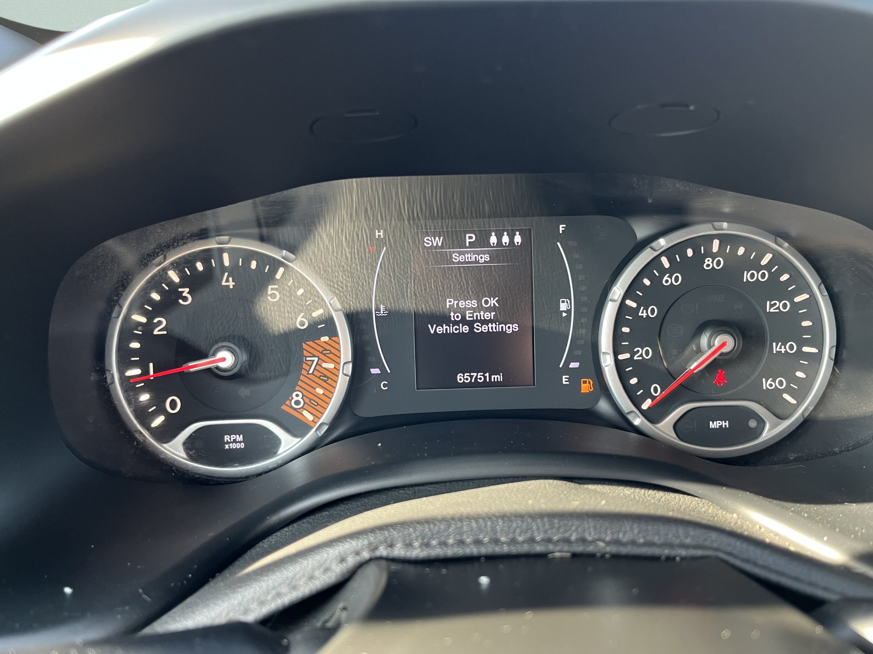 Used 2019 Jeep Renegade Altitude w/ Quick Order Package 22M AWD/4WD image 17