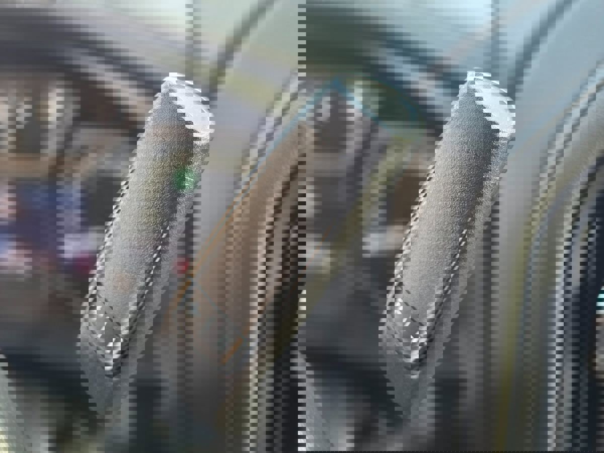 Used 2021 GMC Sierra 1500 SLT image 47