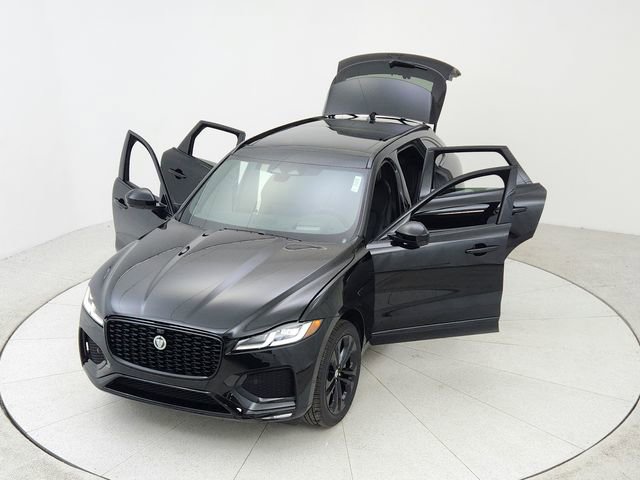 Used 2026 Jaguar F-PACE R-Dynamic S AWD/4WD image 15