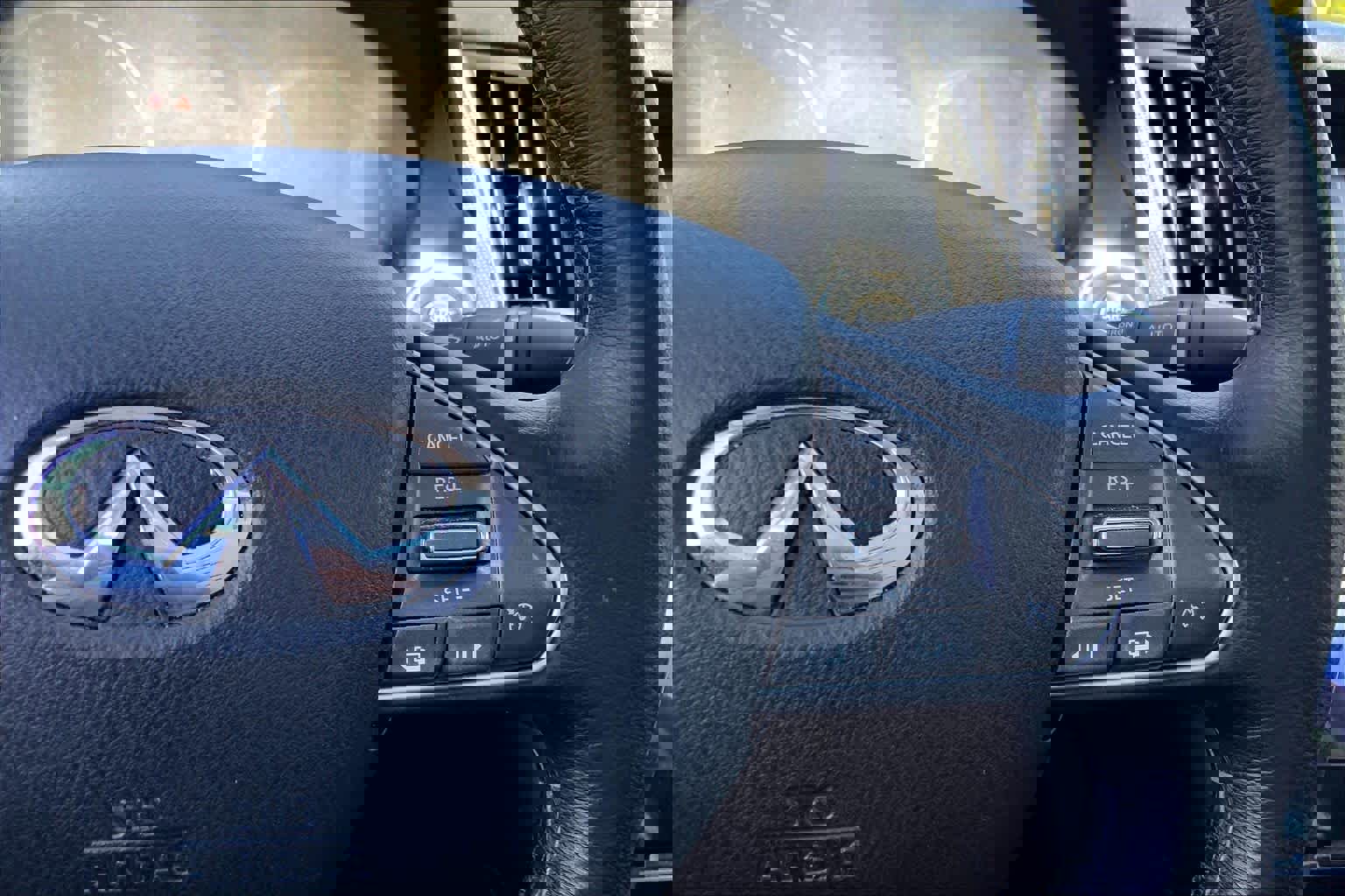 Used 2017 INFINITI Q50 Premium w/ 2.0T Premium Plus Package image 24