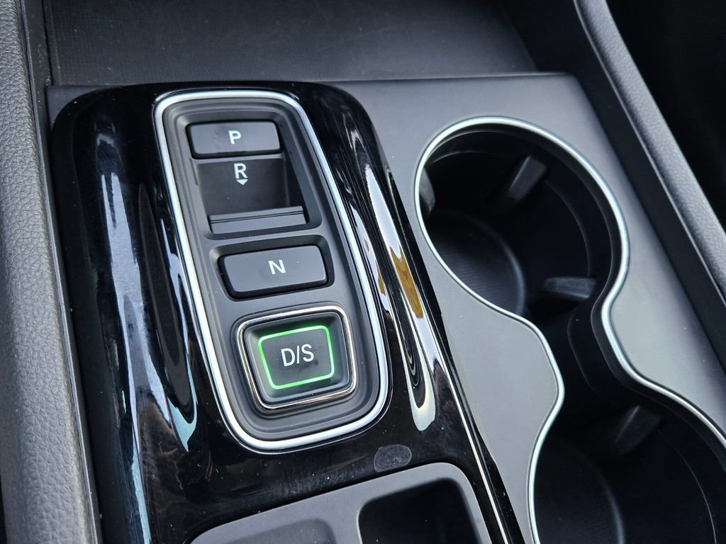 Used 2023 Honda Pilot LX image 16