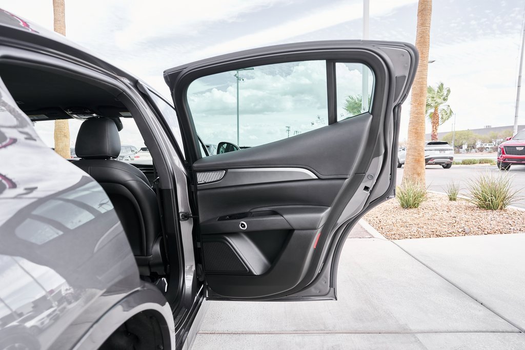 Used 2023 Maserati Grecale GT image 15